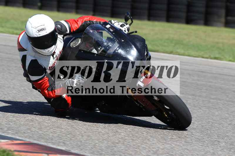 /Archiv-2025/42 07.08.2025 Peter Studer Girls Day ADR/Gruppe orange/team